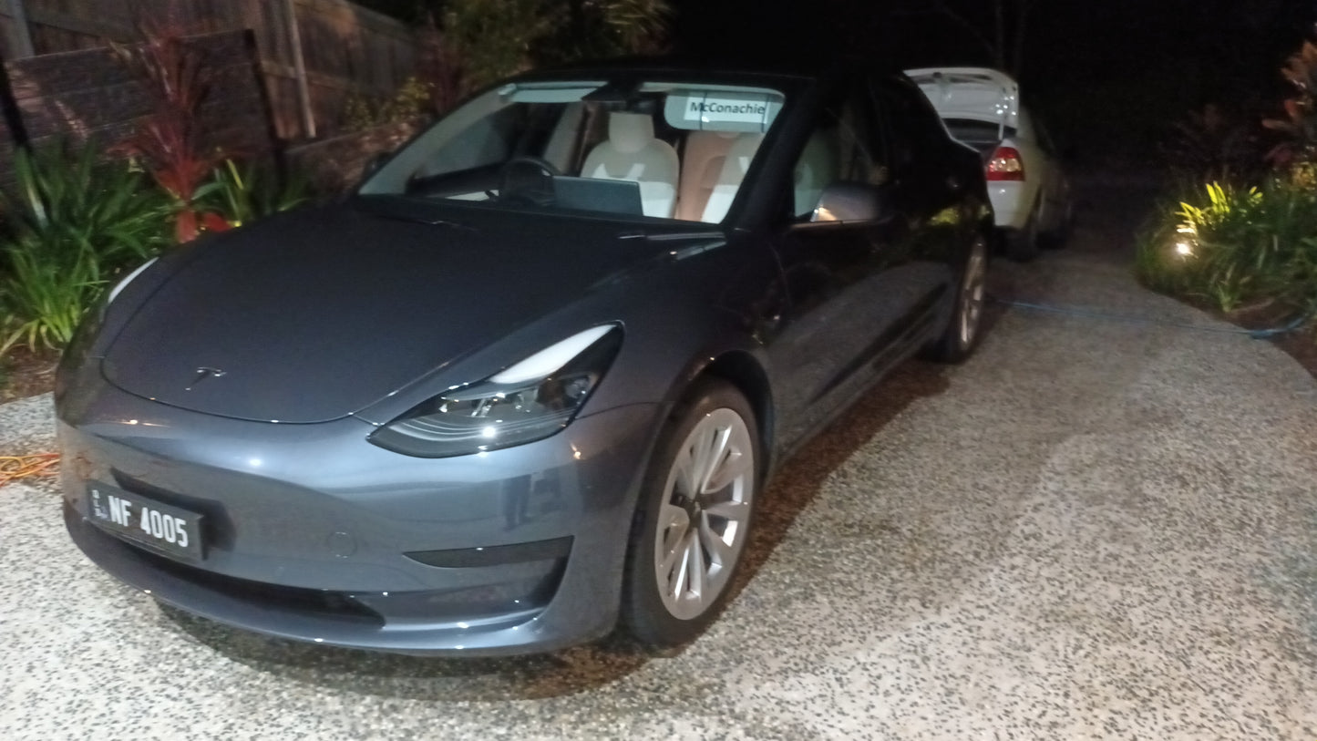 W8| EXTERIOR PACKAGE- 2